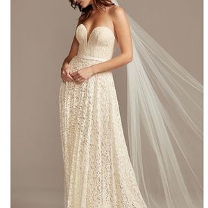 NEW wedding dress